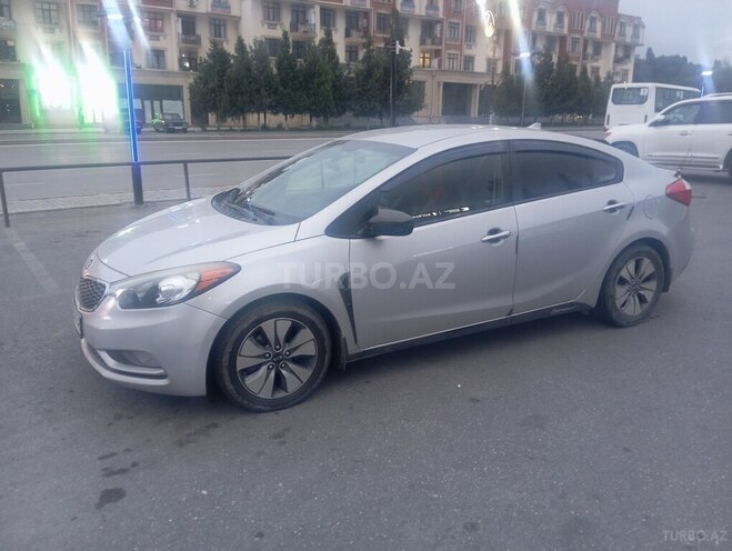 Kia Forte 2015, 224,000 km - 1.8 l - Quba
