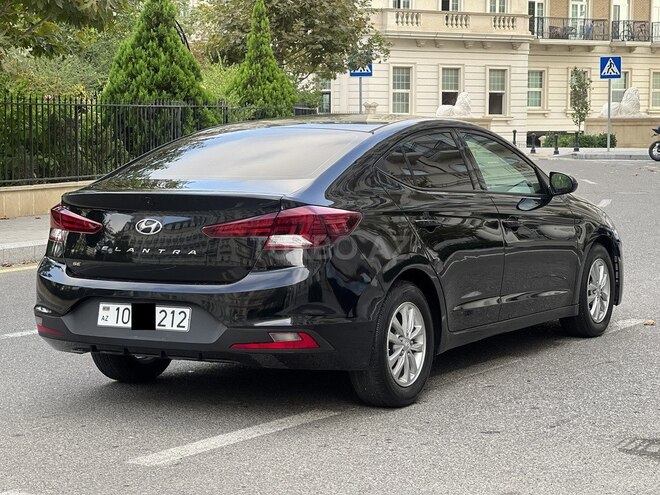 Hyundai Elantra 2018, 119,000 km - 2.0 л - Bakı