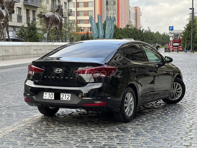 Hyundai Elantra 2018, 119,000 km - 2.0 л - Bakı