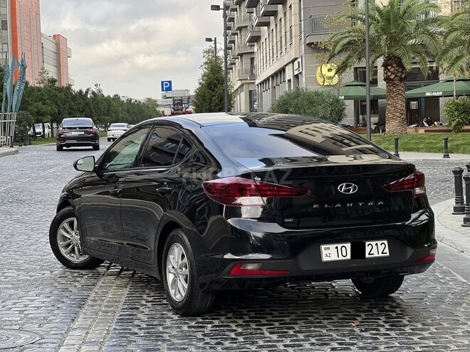 Hyundai Elantra 2018, 119,000 km - 2.0 л - Bakı