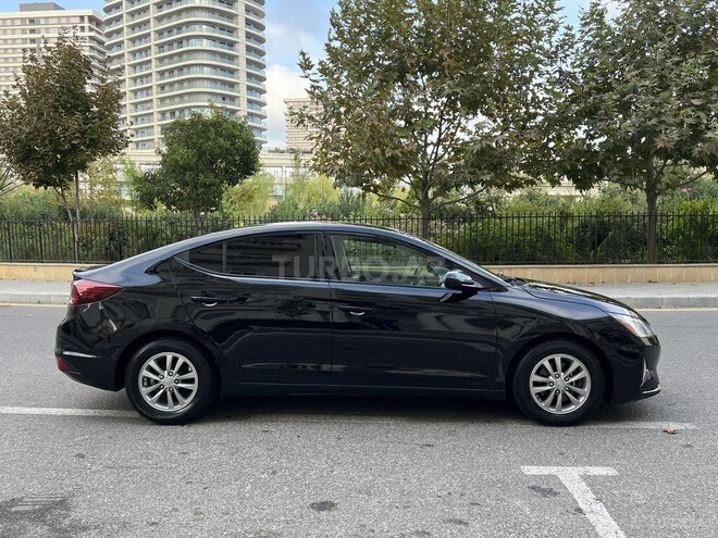 Hyundai Elantra 2018, 119,000 km - 2.0 л - Bakı