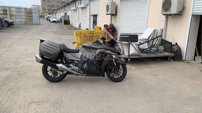 Kawasaki  2010, 33,500 km - 1.4 l - Bakı