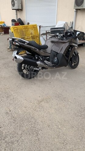 Kawasaki  2010, 33,500 km - 1.4 l - Bakı