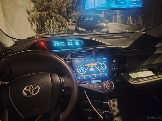 Toyota Aqua 2017, 133,000 km - 1.5 l - Bakı