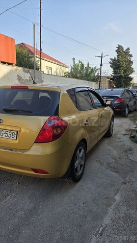 Kia Ceed 2007, 270,000 km - 1.4 l - Bakı