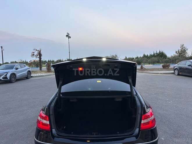 Mercedes E 200 2010, 178,000 km - 1.8 l - Sumqayıt