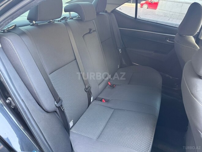 Toyota Corolla 2017, 153,000 km - 1.6 l - Bakı