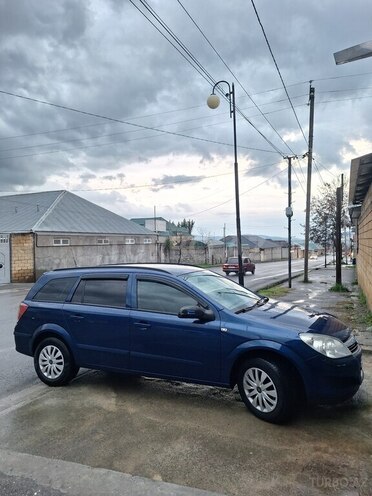 Opel Astra 2008, 315,000 km - 1.3 l - Şəki
