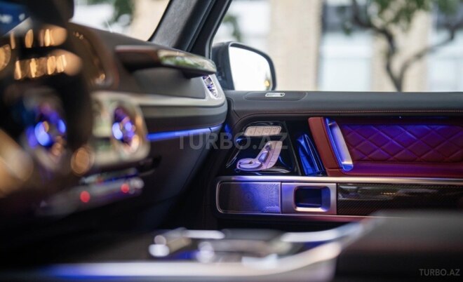 Mercedes G 63 AMG 2025, 9,000 km - 4.0 л - Bakı