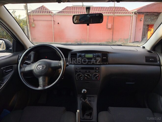 Toyota Corolla 2005, 281,000 km - 1.4 l - Bakı