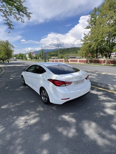 Hyundai Elantra 2014, 333,330 km - 1.8 l - Zaqatala