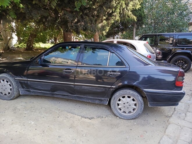 Mercedes C 230 1998, 377,000 km - 2.3 l - Bakı