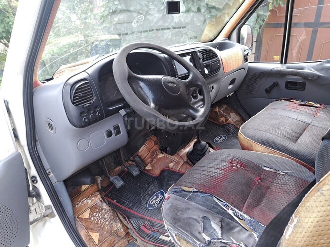 Ford Transit 1999, 542,000 km - 2.5 л - Quba