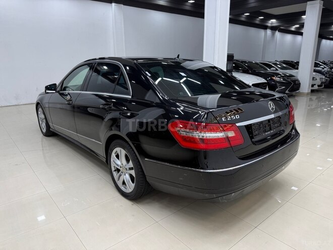 Mercedes E 250 2010, 310,000 km - 2.1 l - Bakı