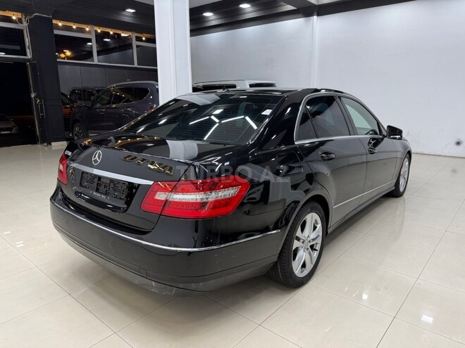 Mercedes E 250 2010, 310,000 km - 2.1 l - Bakı