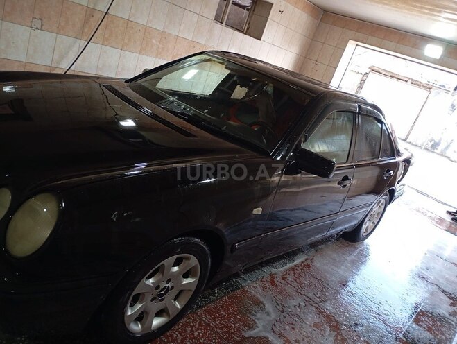 Mercedes E 320 1997, 250,000 km - 3.2 l - Bakı