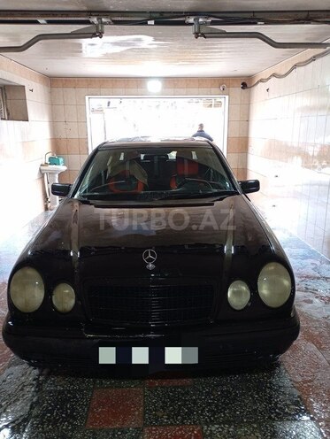 Mercedes E 320 1997, 250,000 km - 3.2 l - Bakı