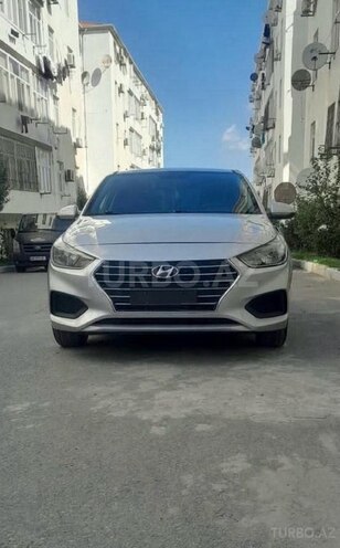 Hyundai Accent 2018, 210,545 km - 1.6 l - Bakı