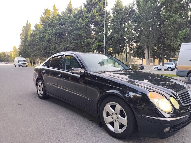 Mercedes E 220 2003, 380,000 km - 2.2 l - Sumqayıt