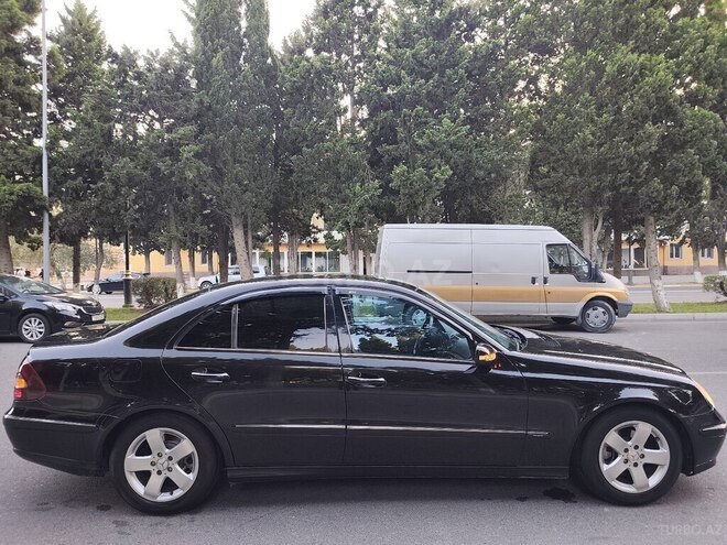 Mercedes E 220 2003, 380,000 km - 2.2 l - Sumqayıt