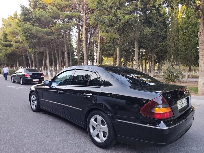 Mercedes E 220 2003, 380,000 km - 2.2 l - Sumqayıt