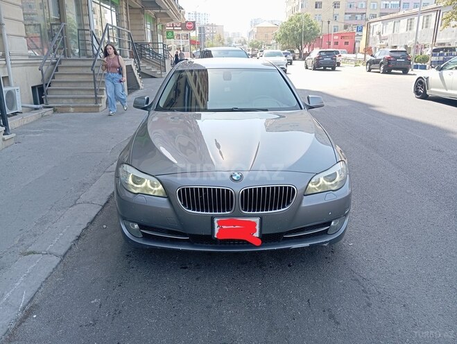 BMW 528 2011, 260,000 km - 3.0 l - Bakı