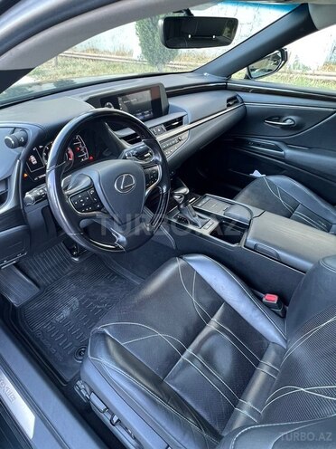 Lexus ES 250 2020, 125,000 km - 2.5 л - Bakı