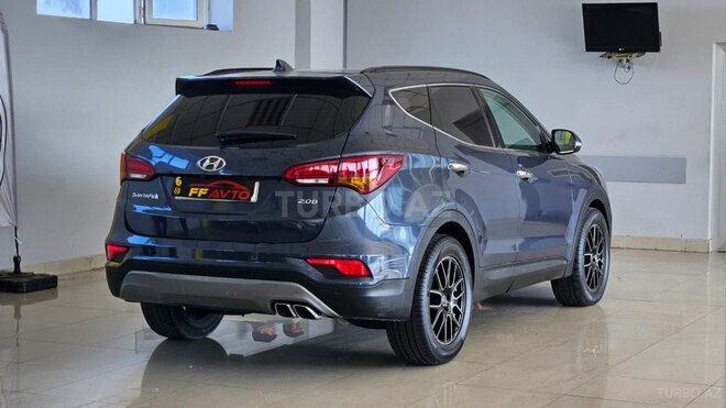Hyundai Santa Fe 2017, 166,000 km - 2.0 л - Bakı