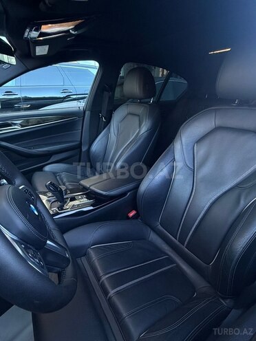 BMW 530 2019, 137,000 km - 2.0 л - Bakı