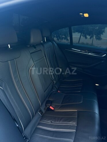 BMW 530 2019, 137,000 km - 2.0 л - Bakı