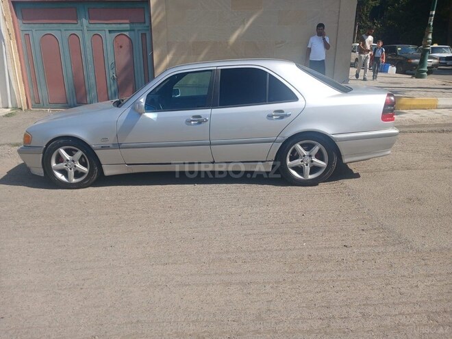 Mercedes C 200 1997, 333,000 km - 2.0 l - Ağstafa