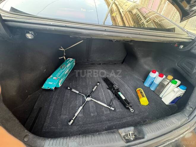 Hyundai Elantra 2015, 210,000 km - 1.8 л - Bakı