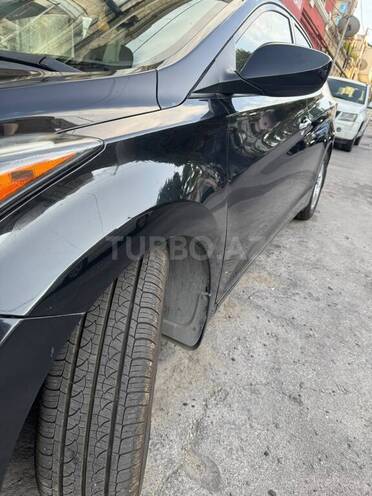 Hyundai Elantra 2015, 210,000 km - 1.8 л - Bakı