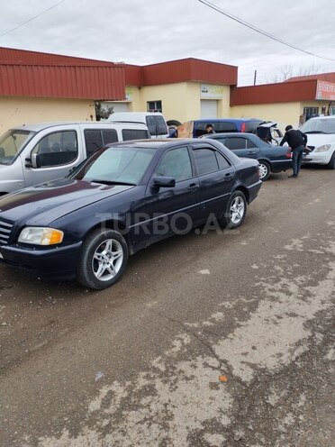 Mercedes C 220 1995, 450,000 km - 2.2 l - Göygöl