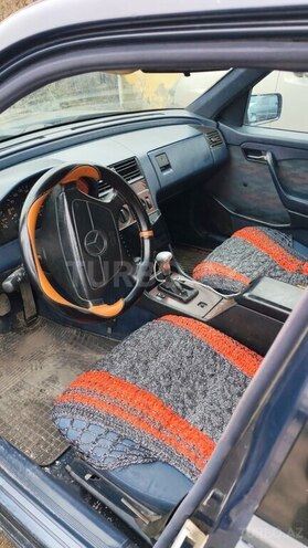 Mercedes C 220 1995, 450,000 km - 2.2 l - Göygöl