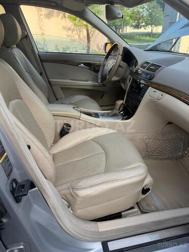 Mercedes E 240 2006, 318,000 km - 2.6 l - Gəncə