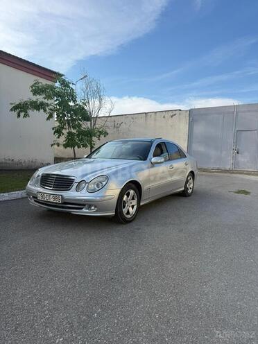 Mercedes E 240 2006, 318,000 km - 2.6 l - Gəncə