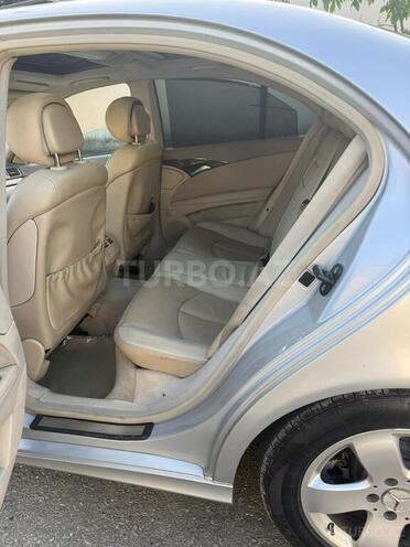 Mercedes E 240 2006, 318,000 km - 2.6 l - Gəncə