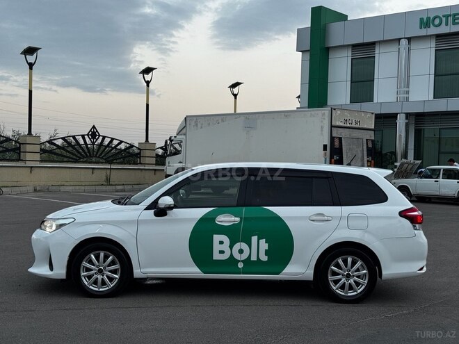 Toyota Corolla Fielder 2018, 265,000 km - 1.5 l - Bakı