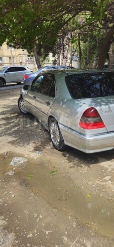 Mercedes C 230 2000, 420,000 km - 2.3 l - Bakı