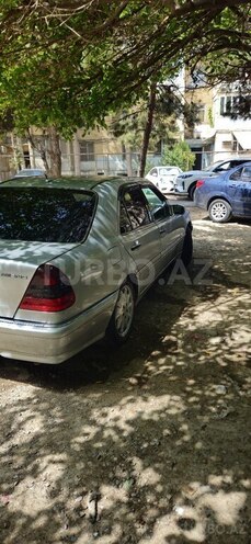 Mercedes C 230 2000, 420,000 km - 2.3 l - Bakı