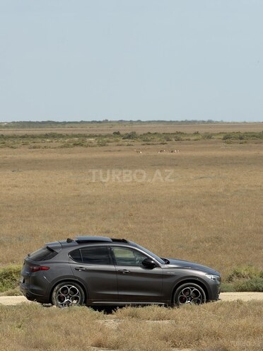 Alfa Romeo Stelvio 2022, 58,000 km - 2.0 l - Bakı