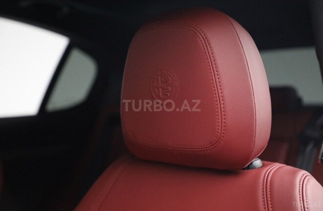 Alfa Romeo Stelvio 2022, 58,000 km - 2.0 l - Bakı
