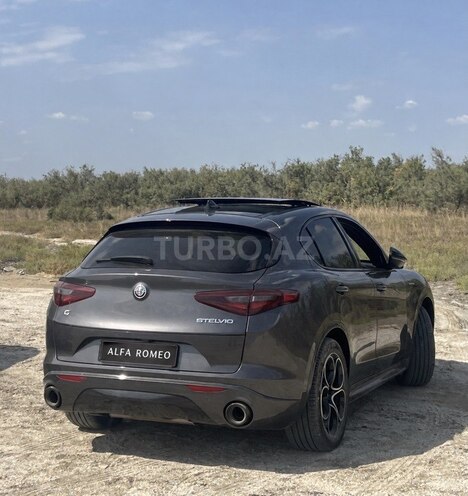 Alfa Romeo Stelvio 2022, 58,000 km - 2.0 l - Bakı