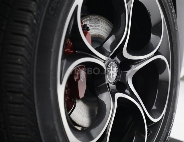 Alfa Romeo Stelvio 2022, 58,000 km - 2.0 l - Bakı