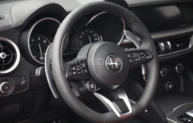 Alfa Romeo Stelvio 2022, 58,000 km - 2.0 l - Bakı