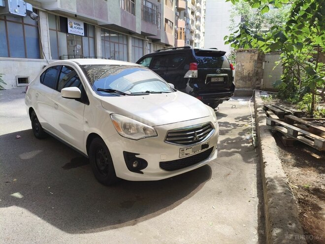 Mitsubishi Mirage 2020, 87,000 km - 1.2 л - Bakı