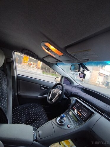 Toyota Prius 2011, 290,000 km - 1.8 l - Bakı
