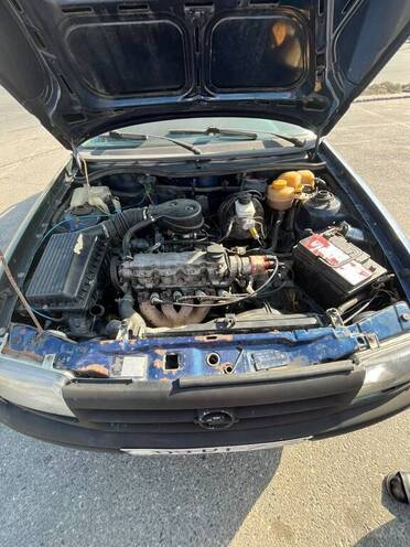 Opel Astra 1993, 500,000 km - 1.4 l - Bakı