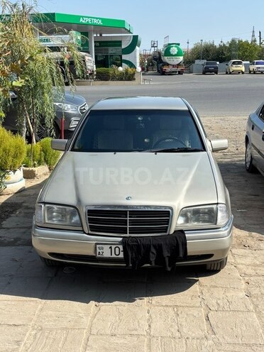 Mercedes C 180 1996, 123,000 km - 1.8 l - Salyan